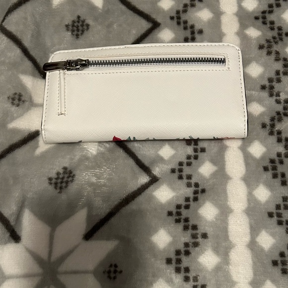 Wallet - Picture 4 of 6
